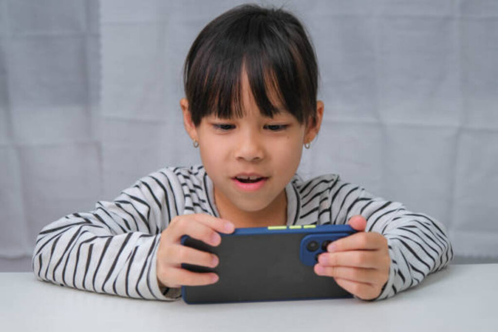 Little Games Online to Keep You Busy