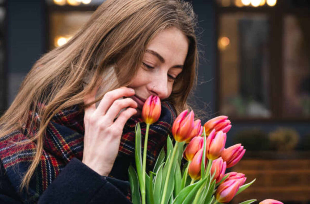 Sunday Flowers Delivery Melbourne