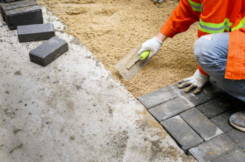 Choosing the Right Asphalt Paving Contractor